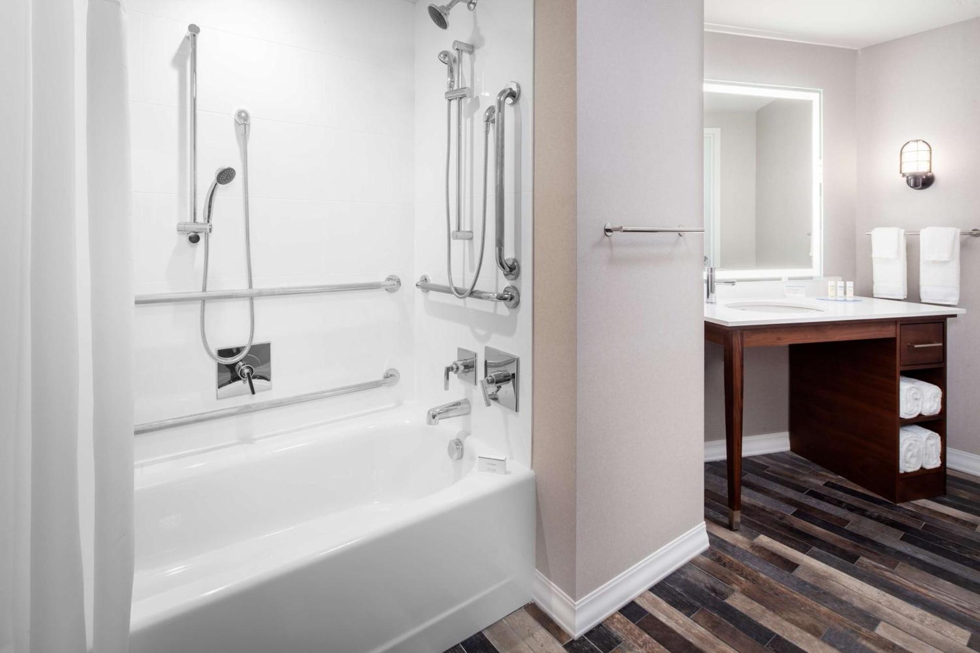 Homewood Suites By Hilton Boston Seaport District Exterior foto